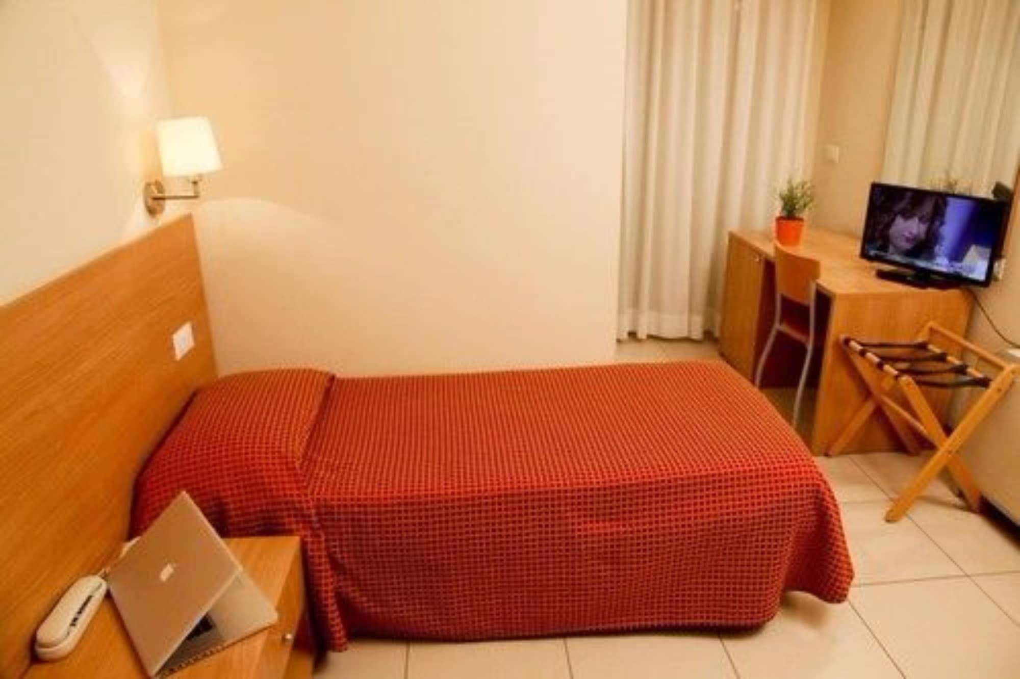 Hotel Majorca Sul Mare In Centro A Riccione Zewnętrze zdjęcie