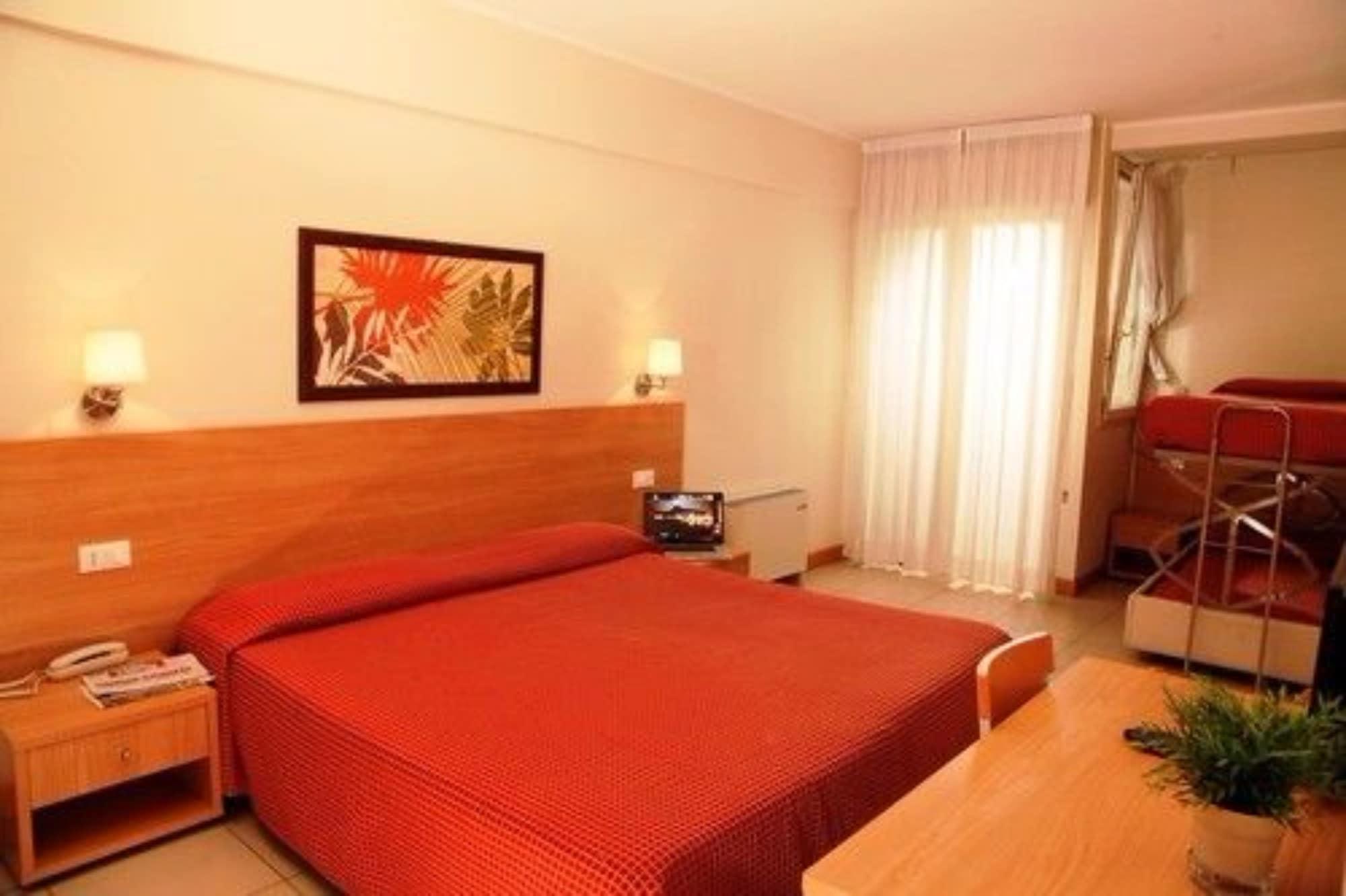Hotel Majorca Sul Mare In Centro A Riccione Zewnętrze zdjęcie