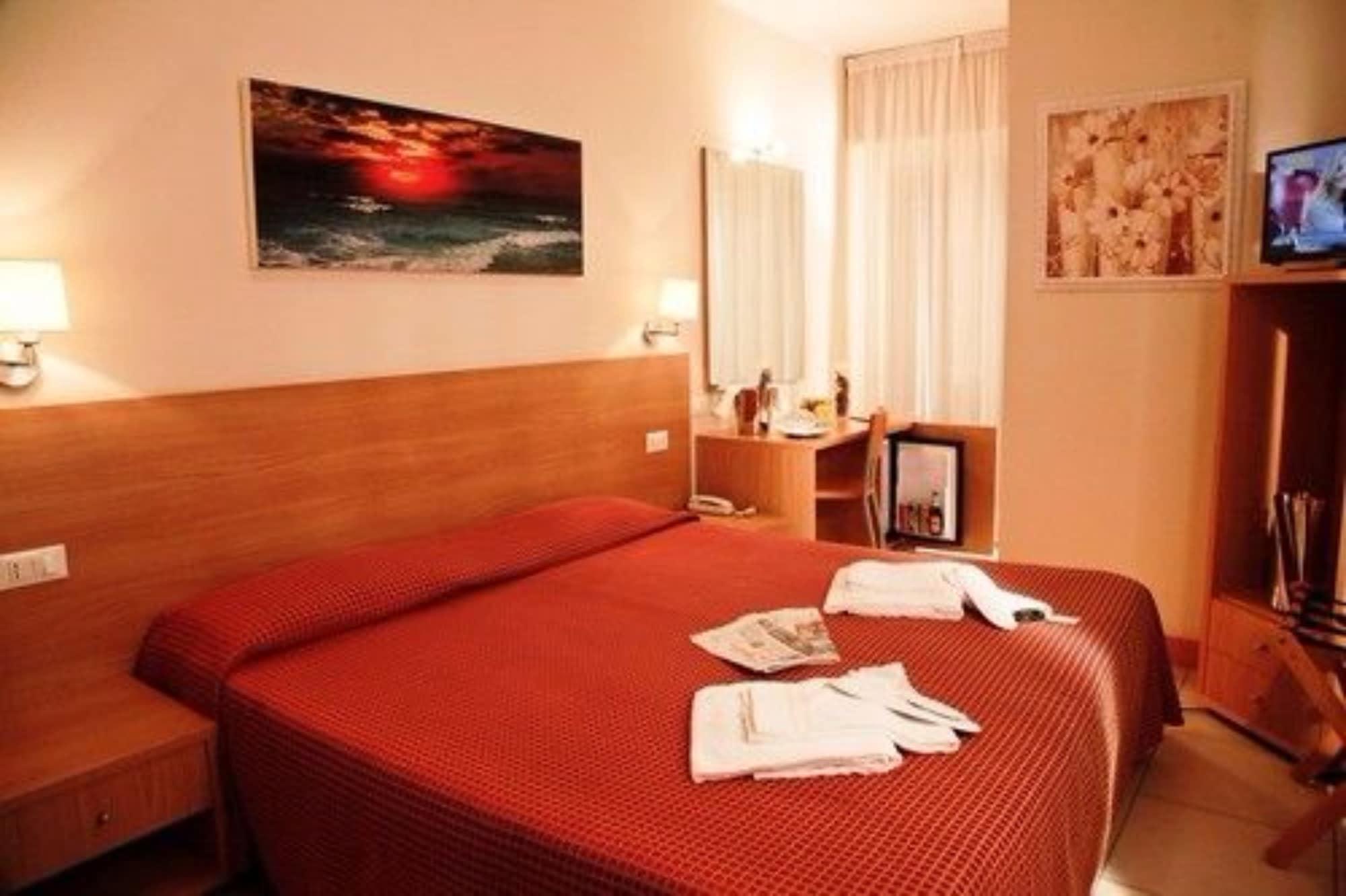 Hotel Majorca Sul Mare In Centro A Riccione Zewnętrze zdjęcie